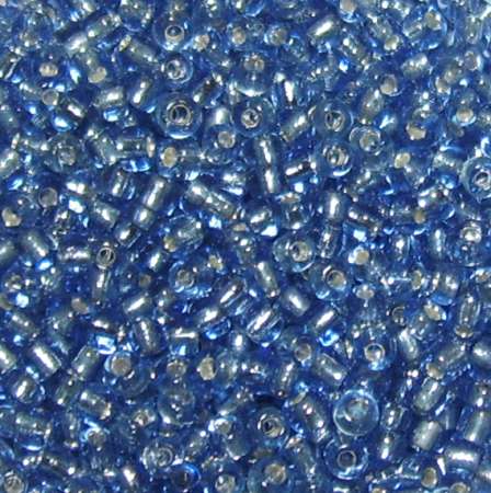 Rocailles 2mm mit Silbereinzug hellblau