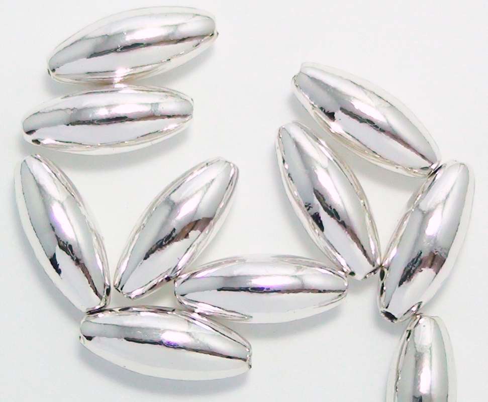 Plastik-Oliven 6x14mm silber